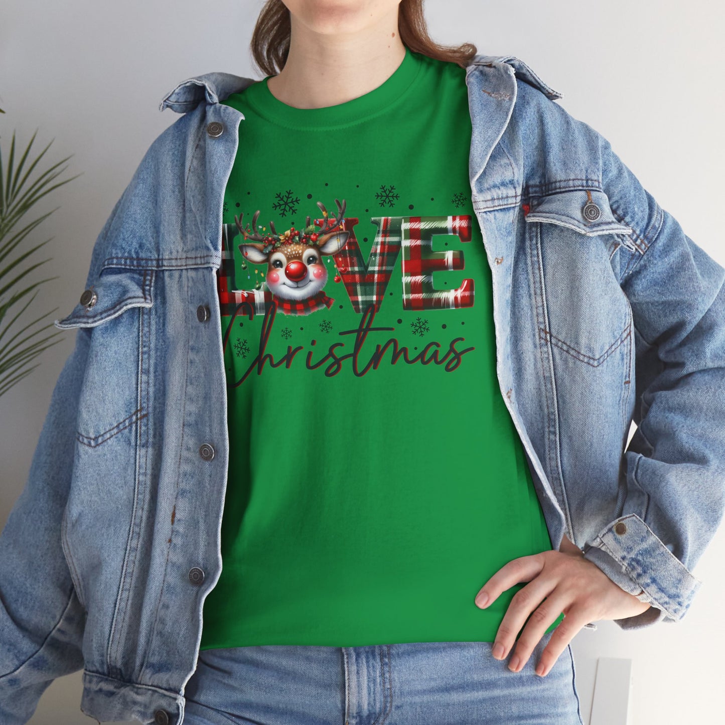 Love Christmas Heavy Cotton Tee - Festive and Comfortable Holiday Apparel