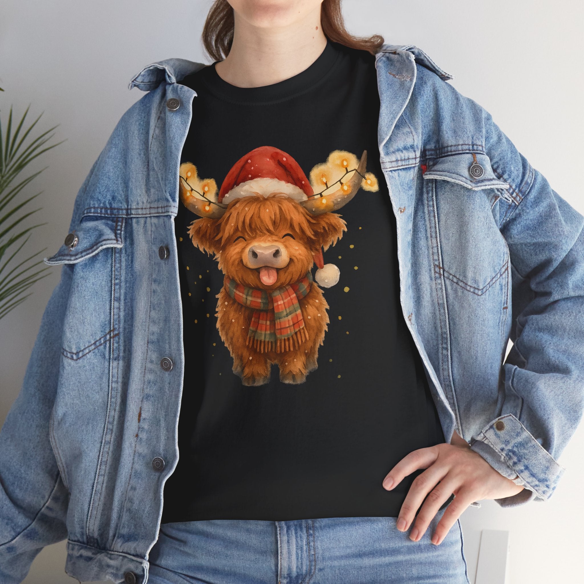 Christmas Highland Cow Tee